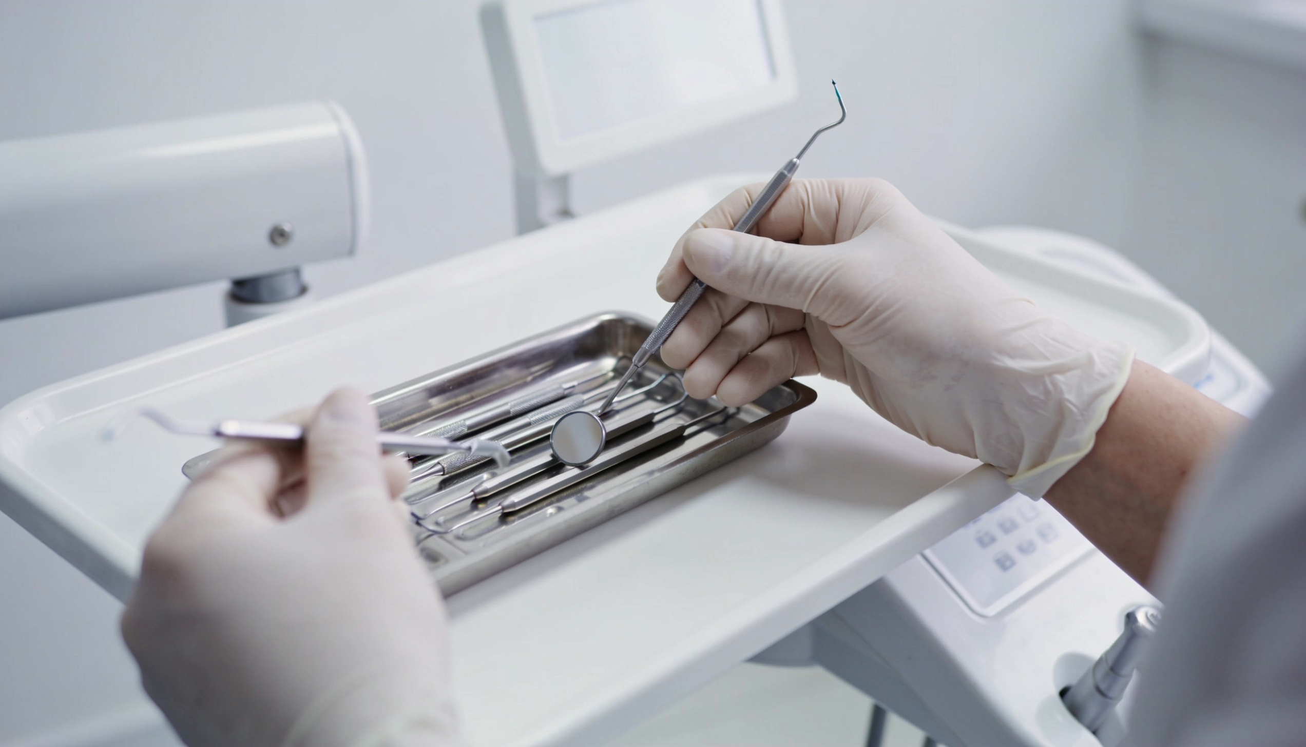 Teeth Cleaning (Scaling & Polishing) in Umm Al Quwain: Why It Matters